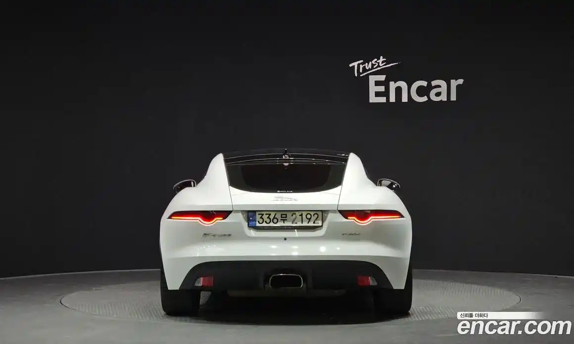 Jaguar F-Type 2020 2.0 Автомат в Москве № 256060, фото 11