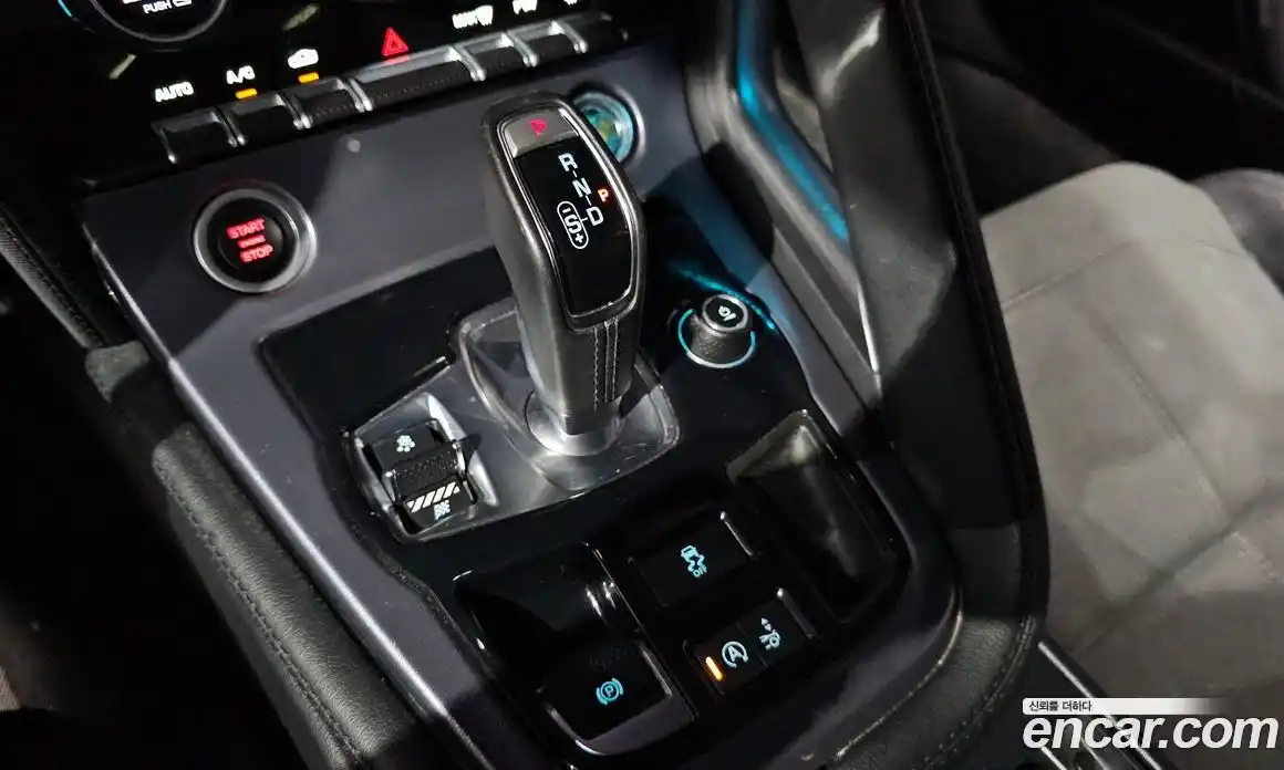 Jaguar F-Type 2020 2.0 Автомат в Москве № 256060, фото 8