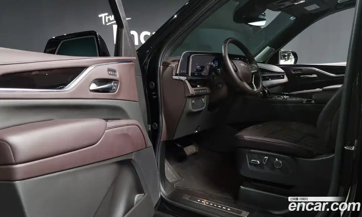 Cadillac Escalade 2024 6.2 Автомат в Москве № 256366, фото 15