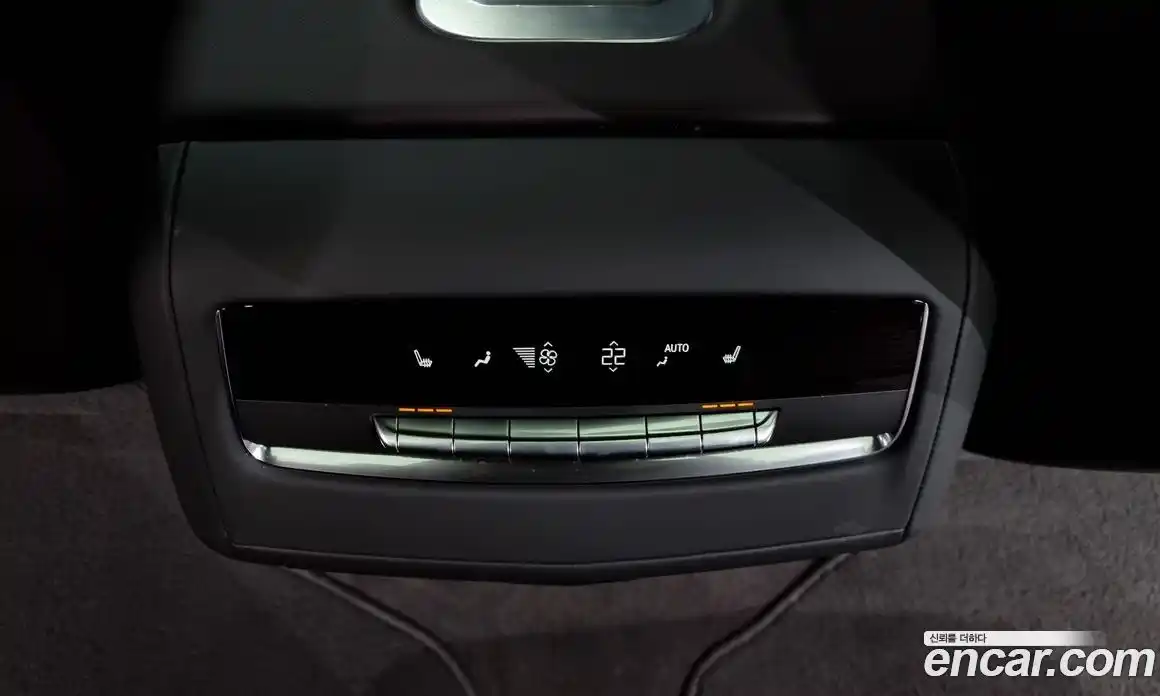 Cadillac Escalade 2024 6.2 Автомат в Москве № 256366, фото 16