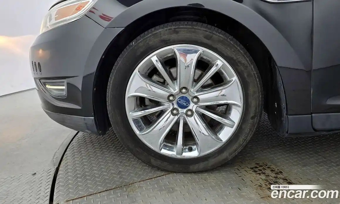 Ford Taurus 2012 3.5 Автомат в Москве № 257054, фото 12