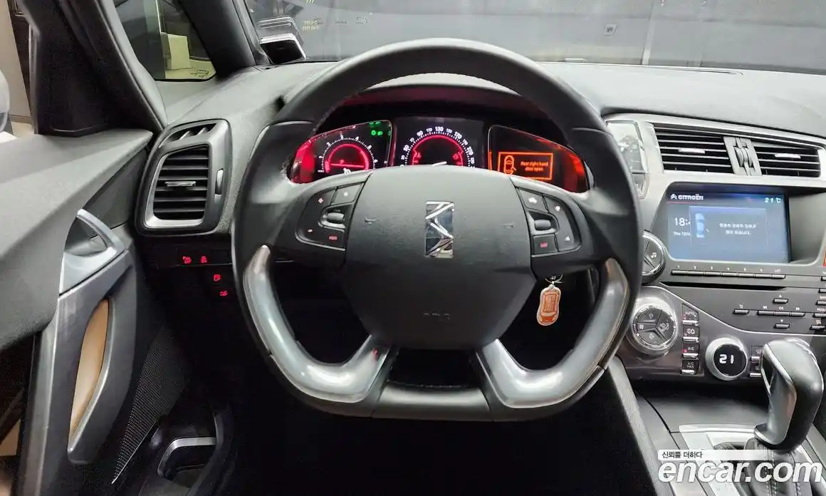 Citroen DS5 2015 2.0 Автомат в Москве № 258543, фото 13