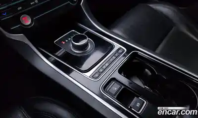 Jaguar XF 2018 2.0 Автомат в Москве № 262171, миниатюра 12