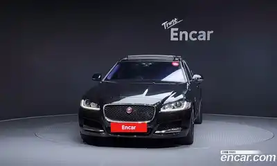Jaguar XF 2018 2.0 Автомат в Москве № 262171, миниатюра 4