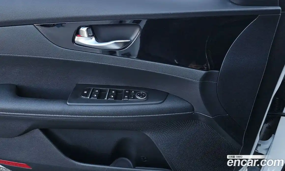 Kia K3 2023 1.6 Автомат в Москве № 268650, фото 15