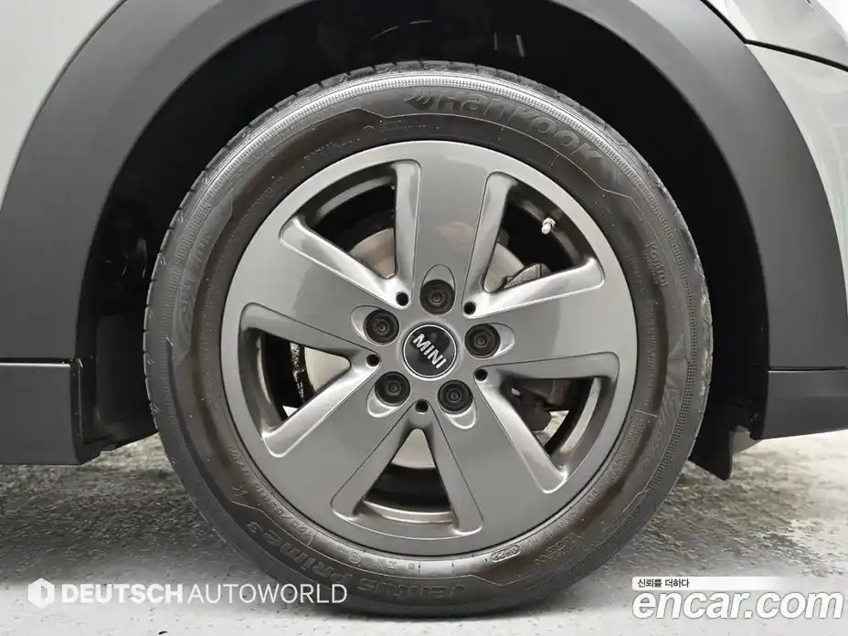 Mini Cooper 2023 1.5 Автомат в Москве № 273968, фото 5