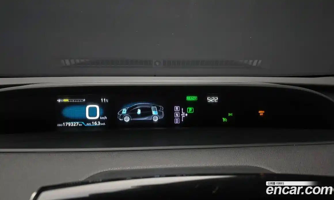 Toyota Prius 2017 1.8 Автомат в Москве № 279615, фото 19