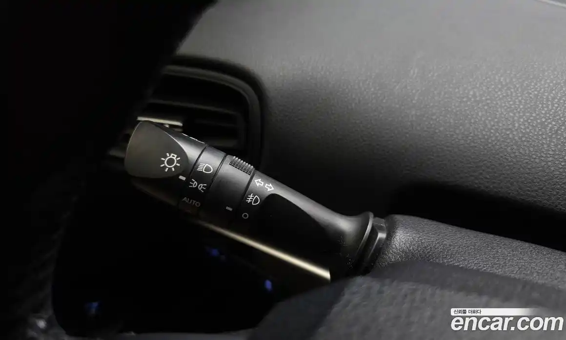 Toyota Prius 2017 1.8 Автомат в Москве № 279615, фото 10