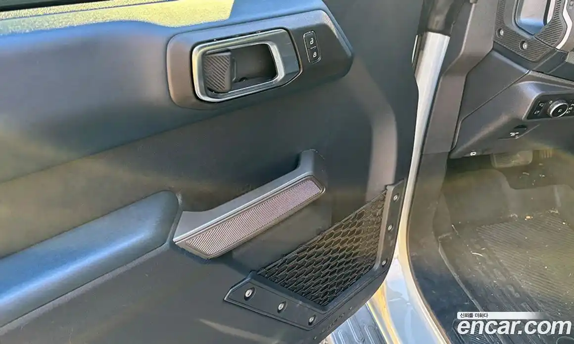 Ford Bronco 2023 2.7 Автомат в Москве № 281764, фото 17