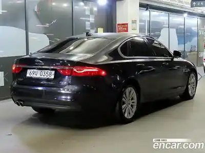 Jaguar XF 2016 2.0 Автомат в Москве № 284015, миниатюра 4