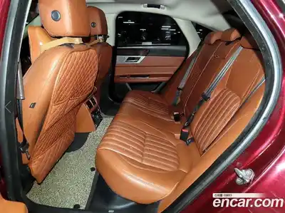 Jaguar XF 2016 2.0 Автомат в Москве № 284015, миниатюра 7