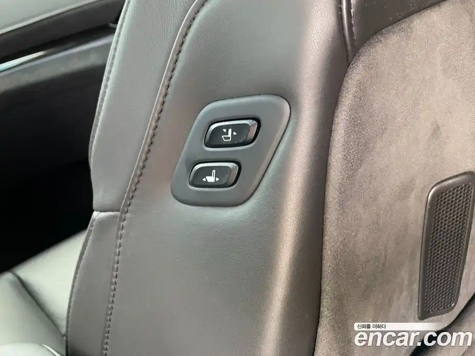 Cadillac Escalade 2019 6.2 Автомат в Москве № 285487, фото 15