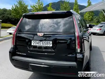Cadillac Escalade 2019 6.2 Автомат в Москве № 285487, миниатюра 7