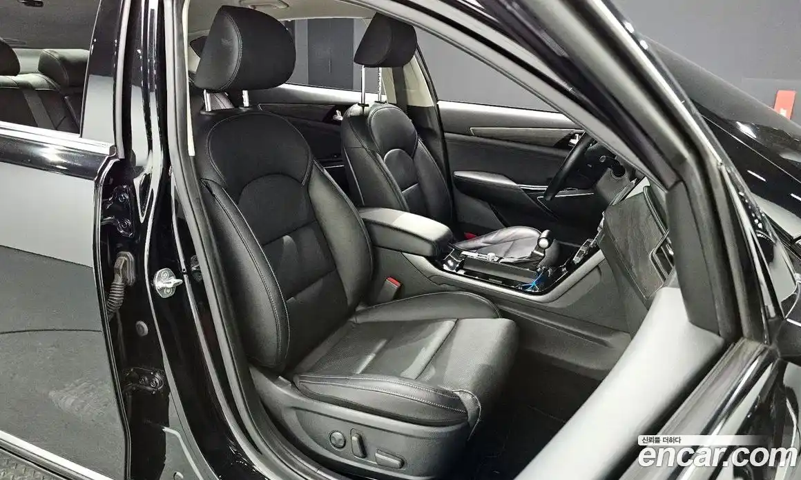 Kia K7 2020 2.5 Автомат в Москве № 288449, фото 19