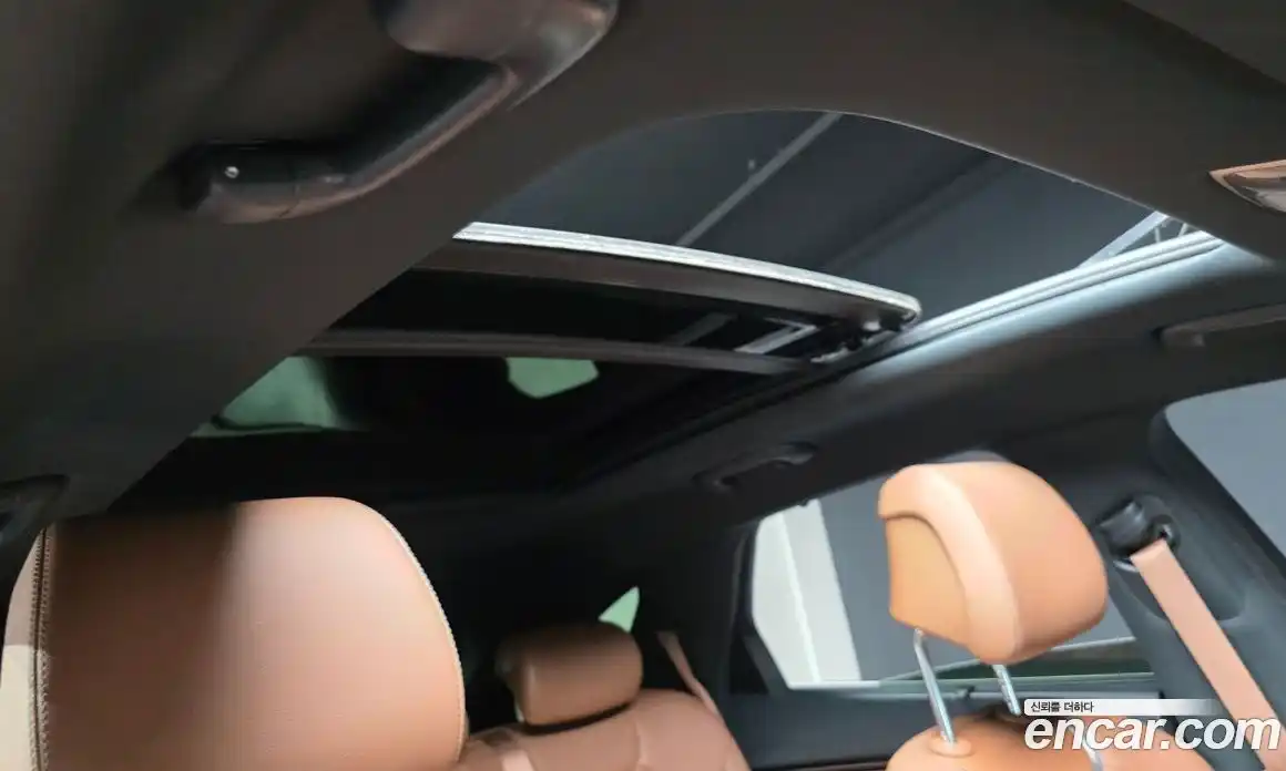 Genesis GV70 2022 2.5 Автомат в Москве № 289186, фото 12