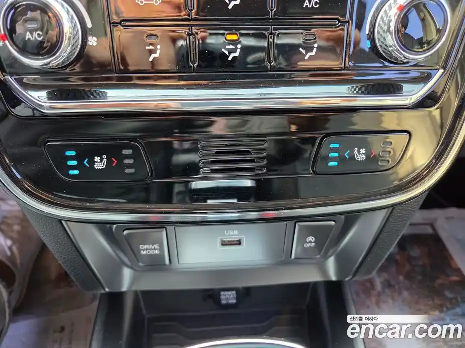 SsangYong TIBOLI 2020 1.5 Автомат в Москве № 291860, фото 17