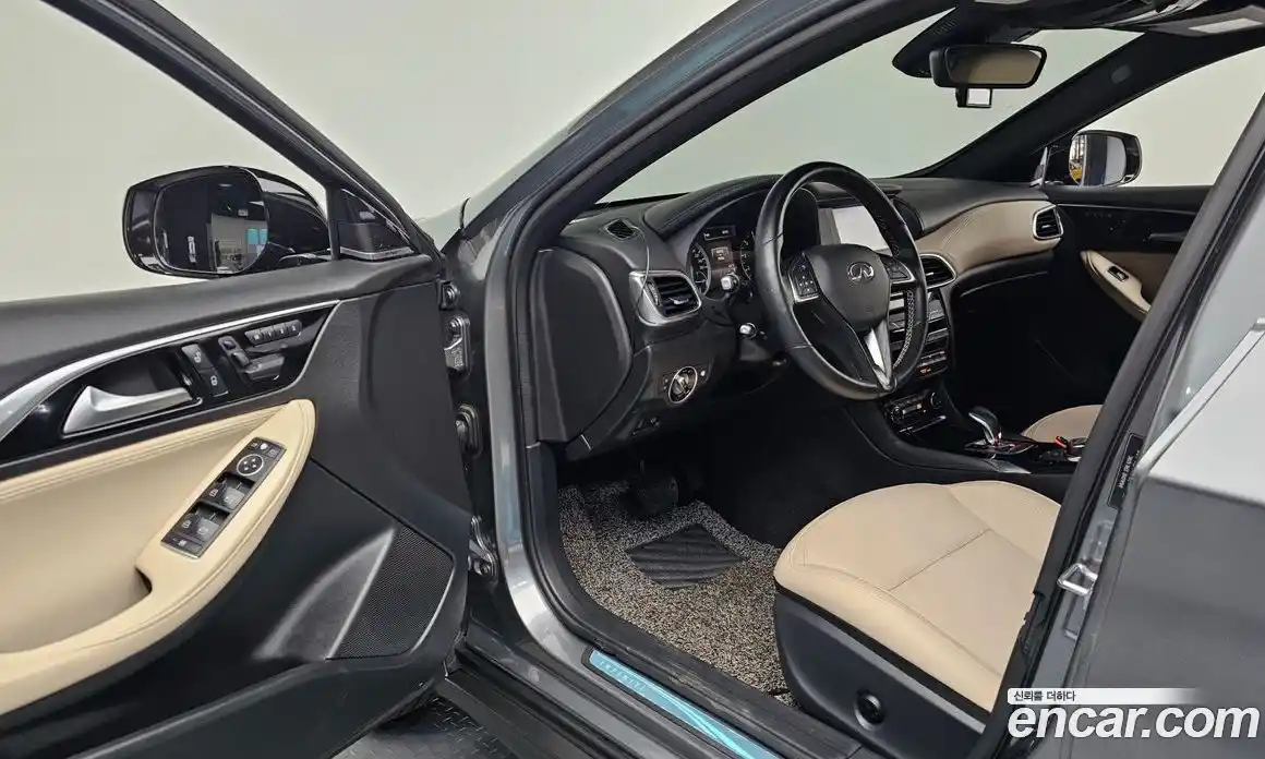 Infiniti QX30 2019 2.0 Автомат в Москве № 295011, фото 20