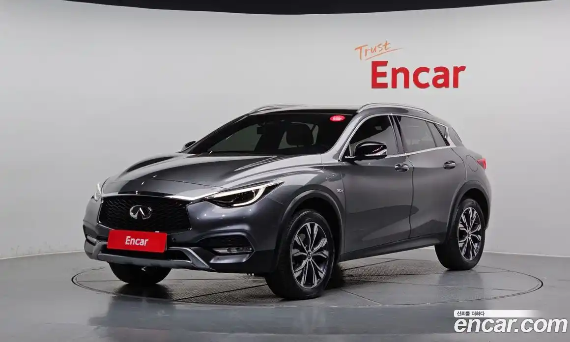 Infiniti QX30 2019 2.0 Автомат в Москве № 295011, фото 10