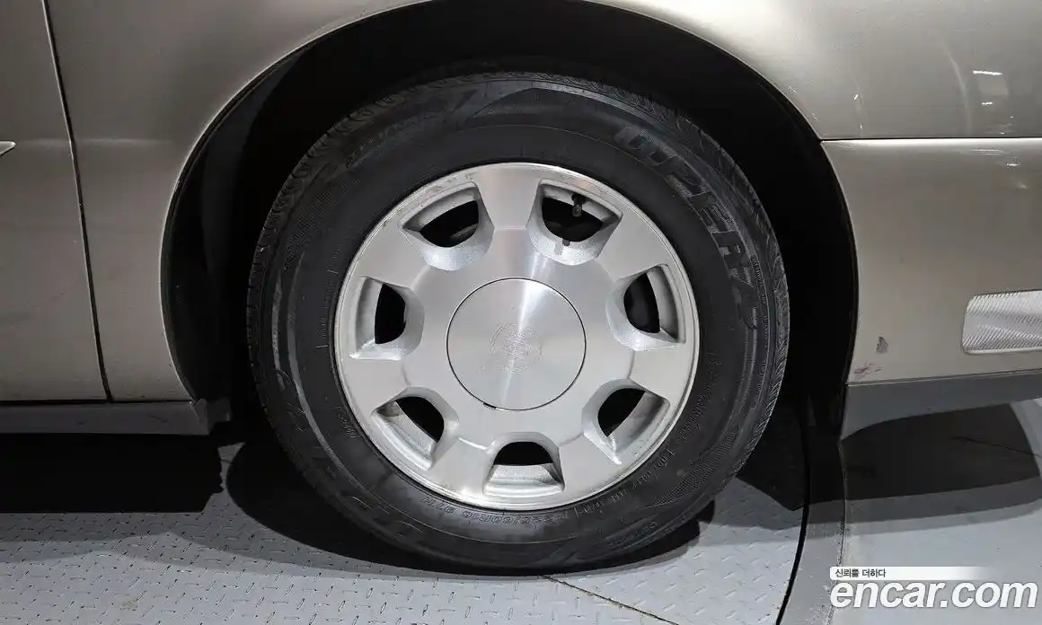 Cadillac DeVille 2001 4.6 Автомат в Москве № 295091, фото 11