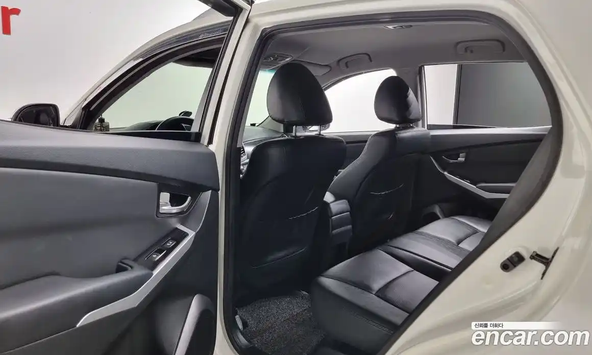 SsangYong Korando 2014 2.0 Автомат в Москве № 29997, фото 7