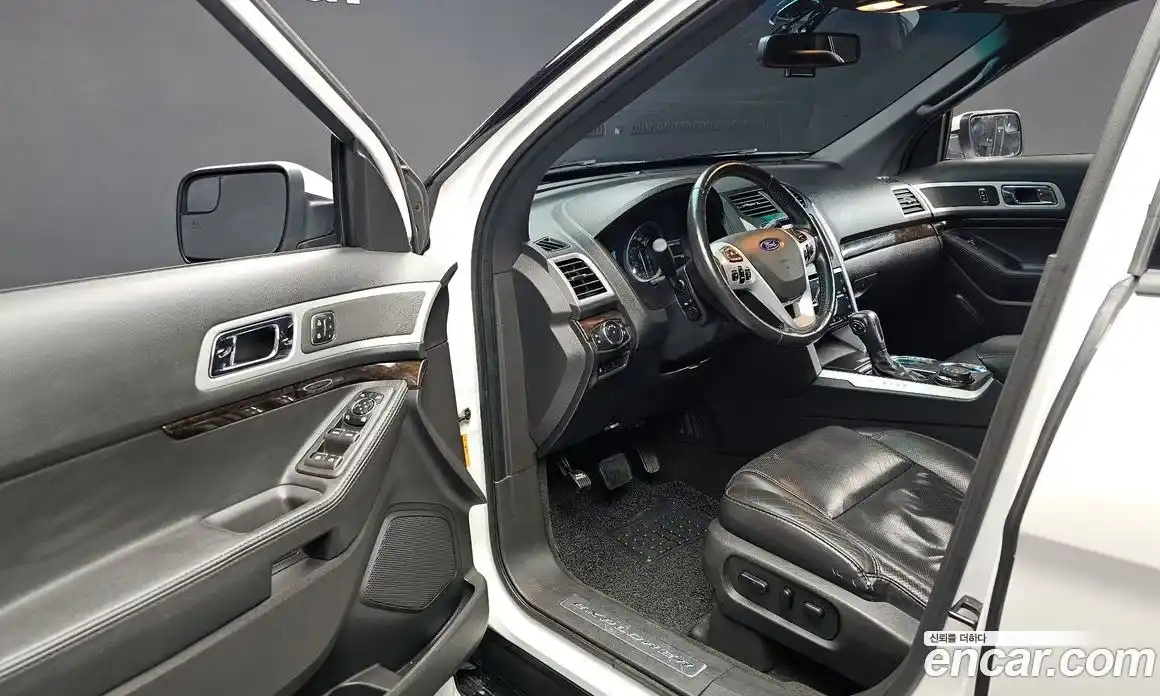 Ford Explorer 2013 3.5 Автомат в Москве № 313769, фото 17