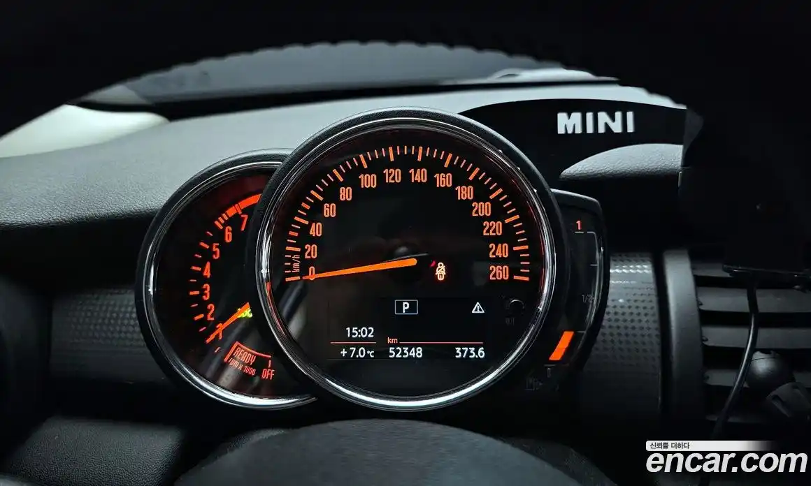 Mini Cooper 2020 1.5 Автомат в Москве № 316909, фото 15