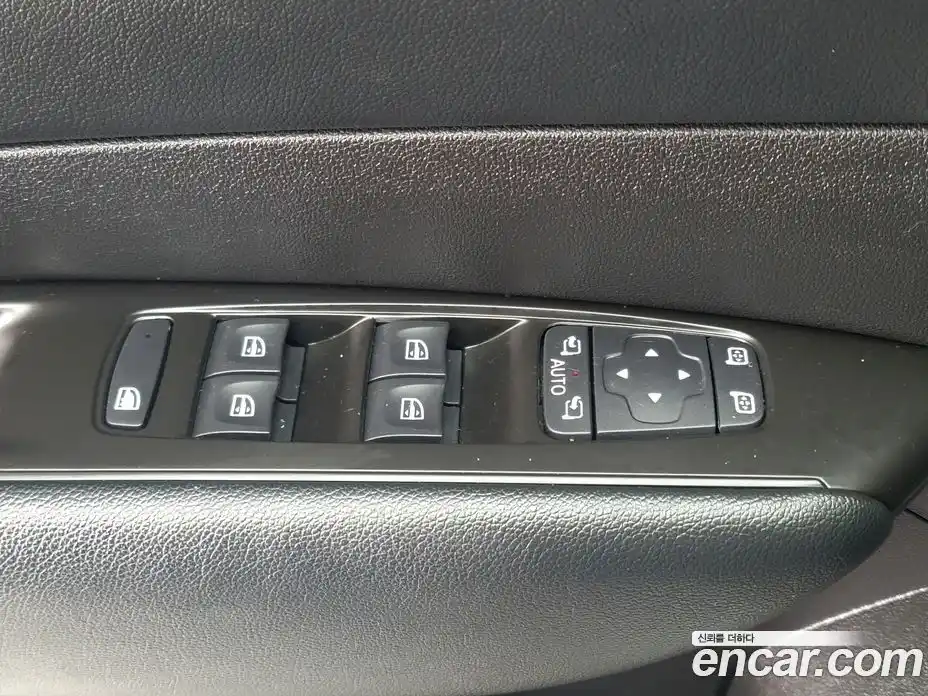 Renault SM6 2016 2.0 Автомат в Москве № 317937, фото 17