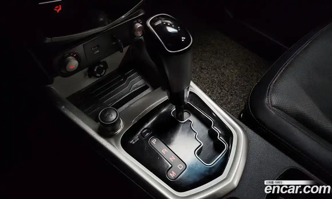 SsangYong TIBOLI 2016 1.6 Автомат в Москве № 31898, фото 10