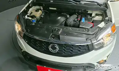 SsangYong Korando 2015 2.0 Автомат в Москве № 32116, миниатюра 8