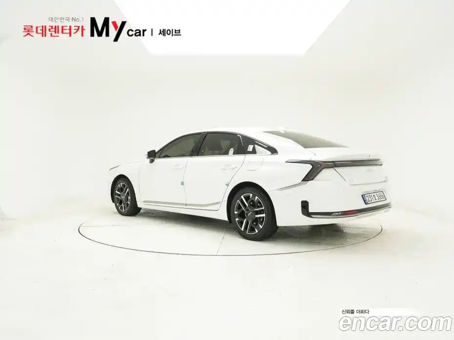 Kia K8 2025 1.6 Автомат в Москве № 321458, фото 3