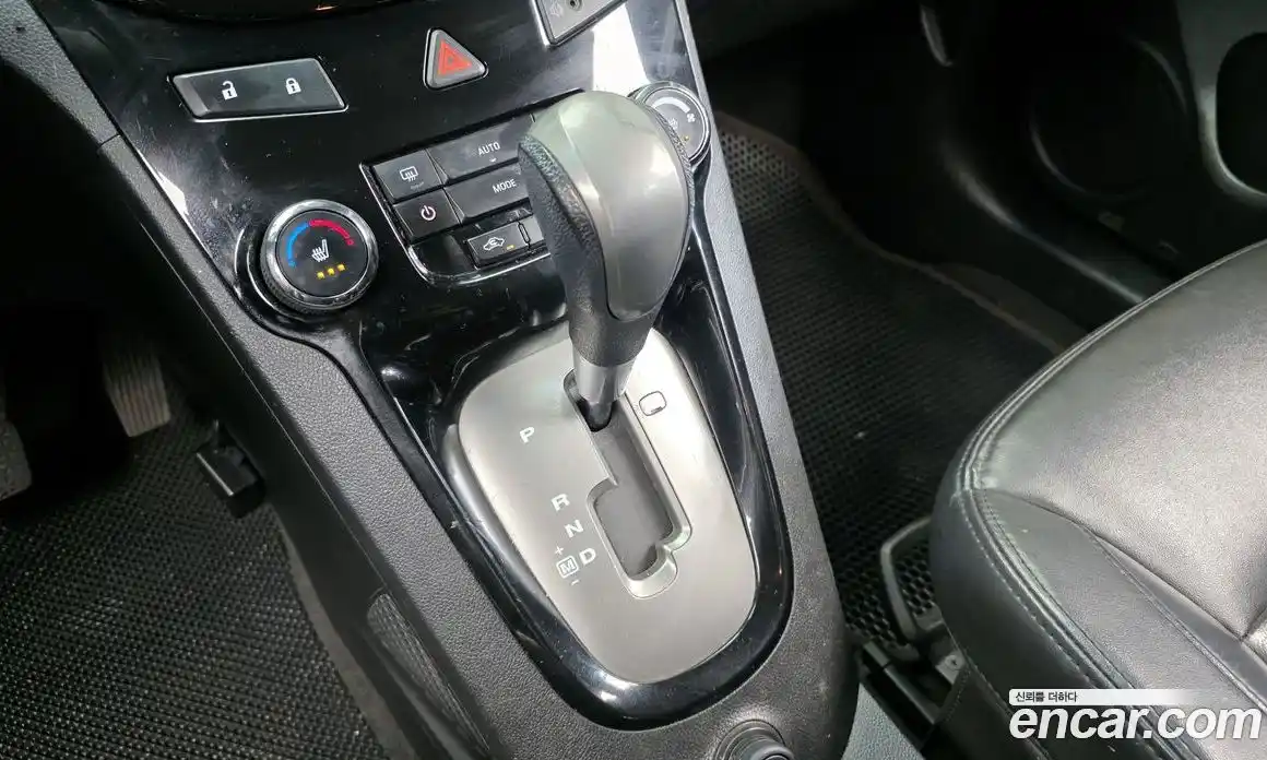 Chevrolet Orlando 2012 2.0 Автомат в Москве № 327524, фото 11