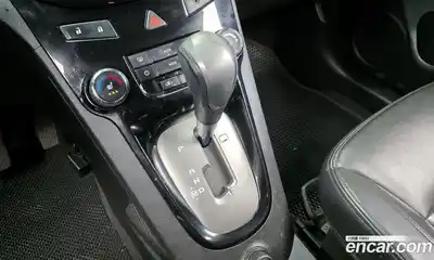 Chevrolet Orlando 2012 2.0 Автомат в Москве № 327524, миниатюра 11