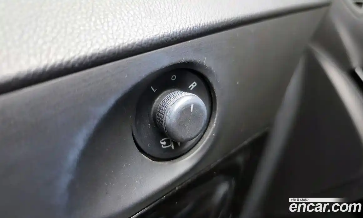 Chevrolet Orlando 2012 2.0 Автомат в Москве № 327524, фото 17