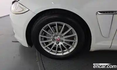 Jaguar XF 2015 2.2 Автомат в Москве № 331530, миниатюра 5