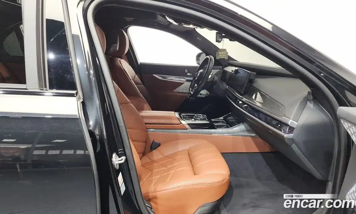 BMW i7 2024 0.3 Автомат в Москве № 334965, фото 15