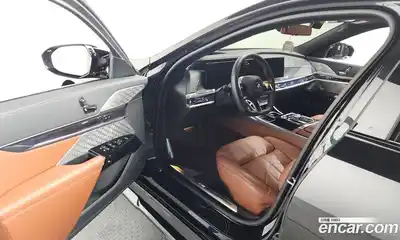 BMW i7 2024 0.3 Автомат в Москве № 334965, миниатюра 3