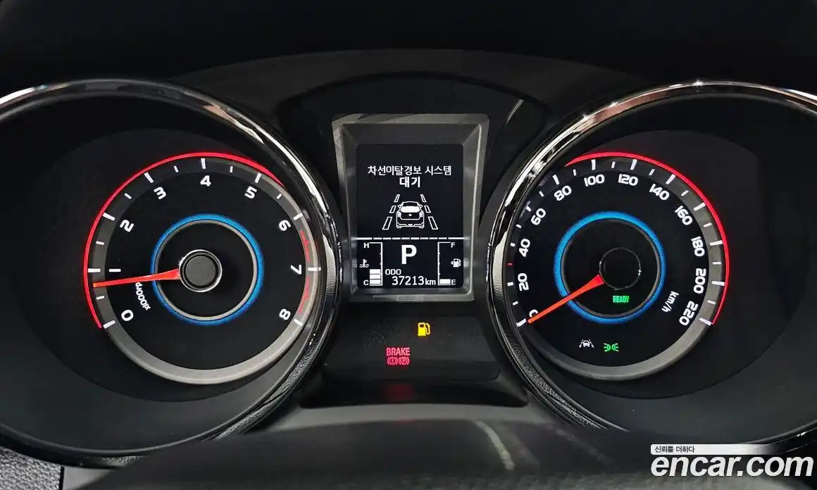 SsangYong TIBOLI 2018 1.6 Автомат в Москве № 33725, фото 12