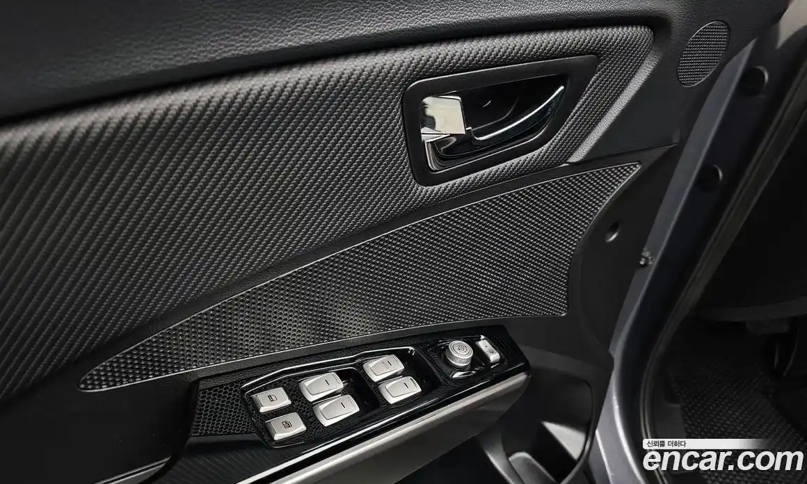 SsangYong TIBOLI 2018 1.6 Автомат в Москве № 33725, фото 13