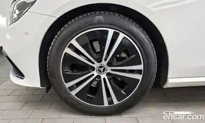 Mercedes-Benz E-Class 2021 2.0 Автомат в Москве № 339529, миниатюра 5