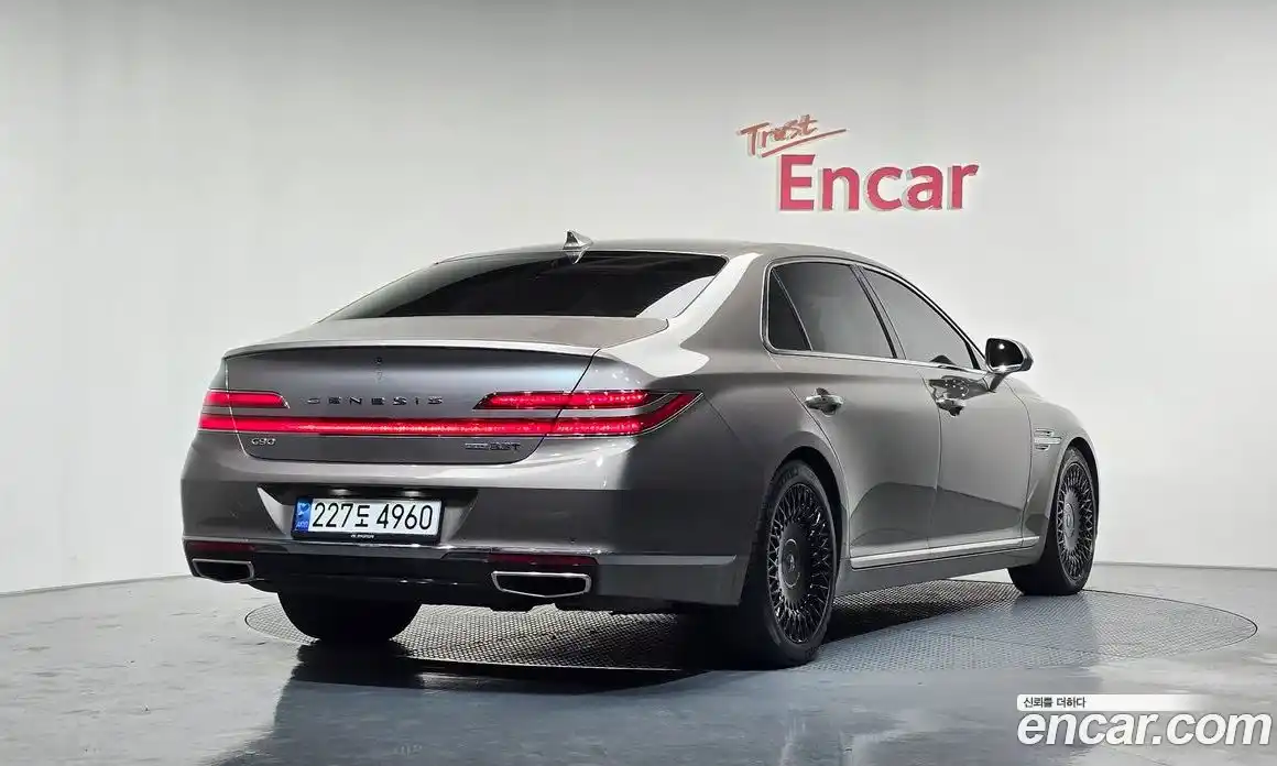 Genesis G90 2019 3.3 Автомат в Москве № 340000, фото 19