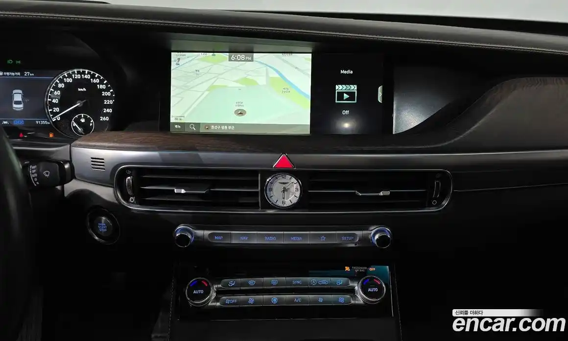 Genesis G90 2019 3.3 Автомат в Москве № 340000, фото 3