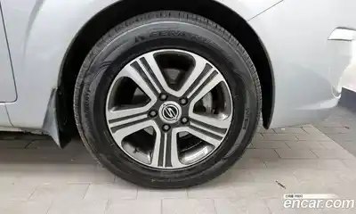 SsangYong Korando 2015 2.0 Автомат в Москве № 34098, миниатюра 5