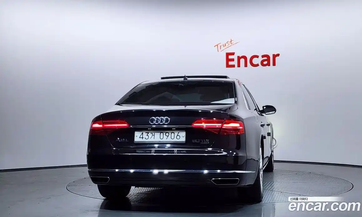 Audi A8 2015 3.0 Автомат в Москве № 343697, фото 6
