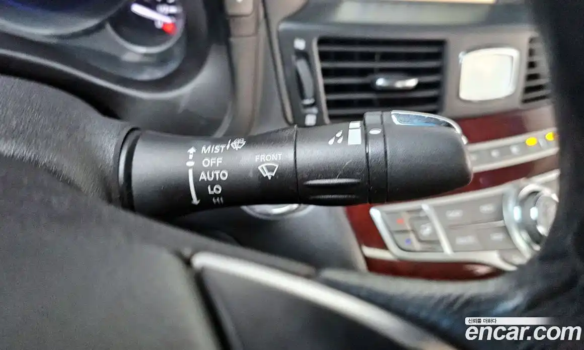 Infiniti Q70 2015 3.0 Автомат в Москве № 344978, фото 16