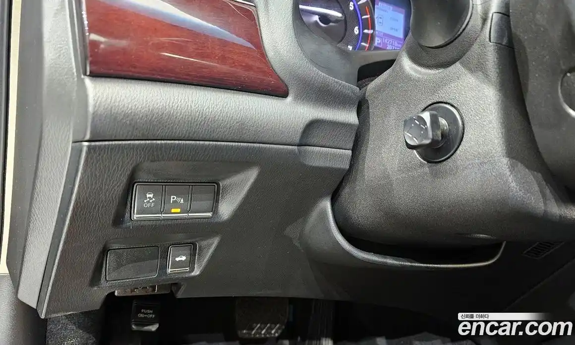 Infiniti Q70 2015 3.0 Автомат в Москве № 344978, фото 8