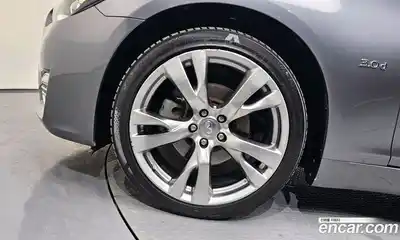 Infiniti Q70 2015 3.0 Автомат в Москве № 344978, миниатюра 9