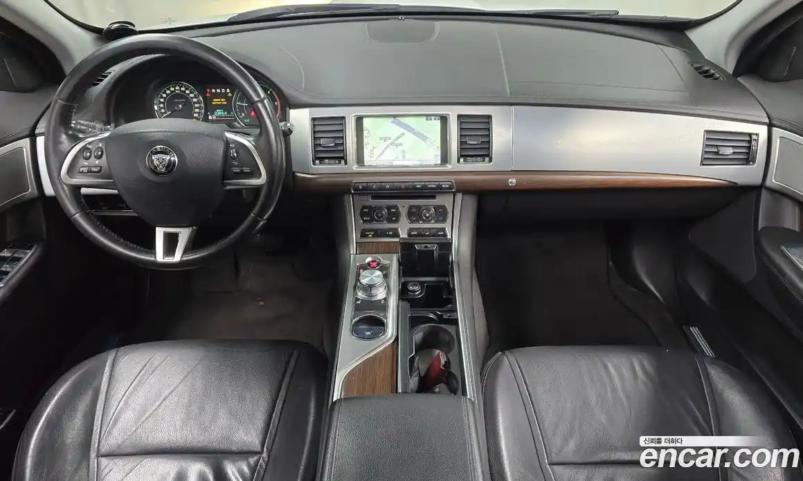 Jaguar XF 2015 2.2 Автомат в Москве № 364161, фото 7