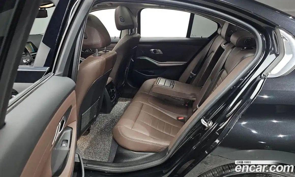 BMW 3-Series 2021 2.0 Автомат в Москве № 364930, фото 11