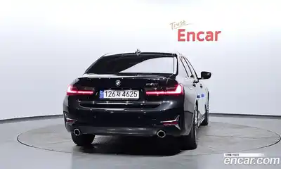 BMW 3-Series 2021 2.0 Автомат в Москве № 364930, миниатюра 4