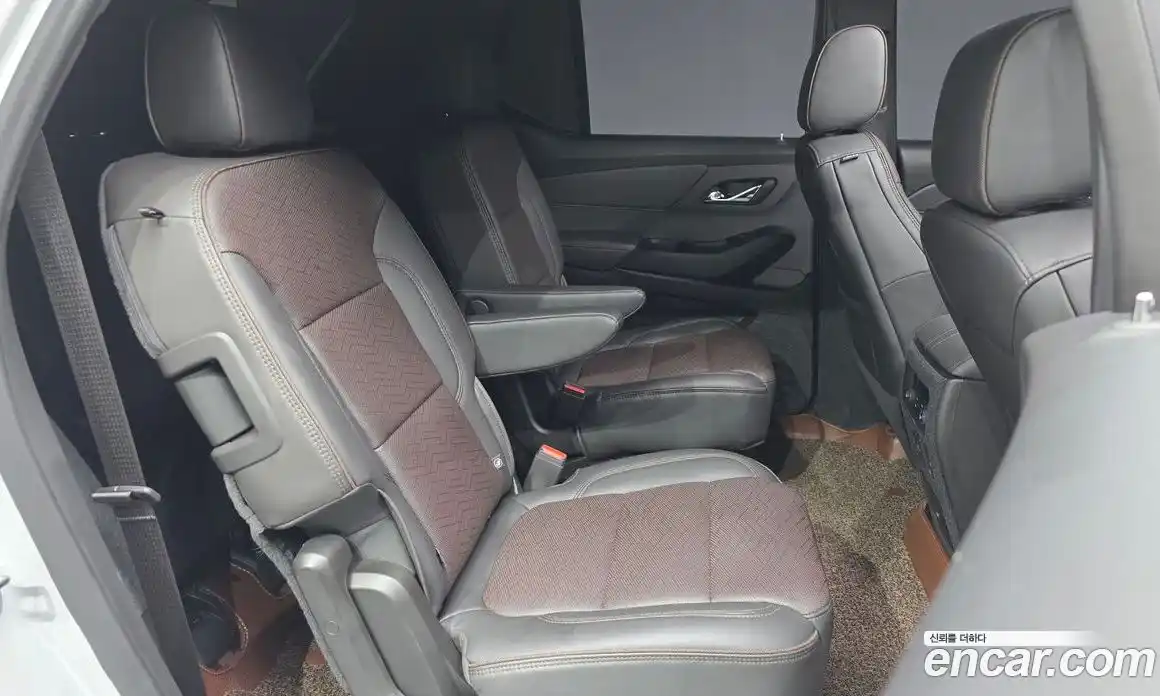 Chevrolet Traverse 2023 3.6 Автомат в Москве № 37000, фото 12